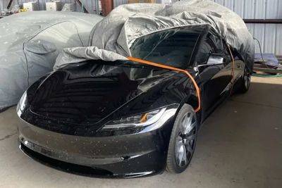 Tesla готовит к выпуску новую Model 3 и объявит о ней в конце августа – инсайдеры - itc.ua - Украина - Китай - Сша - Шанхай - штат Калифорния