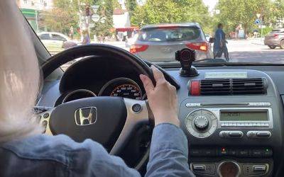 Должен знать каждый водитель: как безопасно управлять авто в летнюю жару – важные советы - ukrainianwall.com - Украина