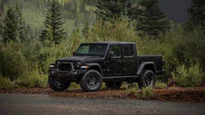 Jeep представил рестайлинговый пикап Gladiator - autostat.ru - Сша