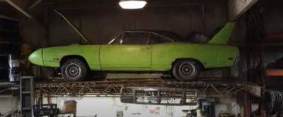Hemi V (V) - На СТО нашли редкий раритетный Plymouth с Hemi V8 (видео) - autocentre.ua - Usa - штат Огайо