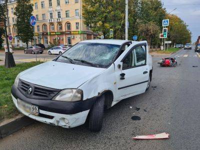 В Твери водитель мопеда получил множественные травмы в ДТП - afanasy.biz - Тверь - Тверская обл.