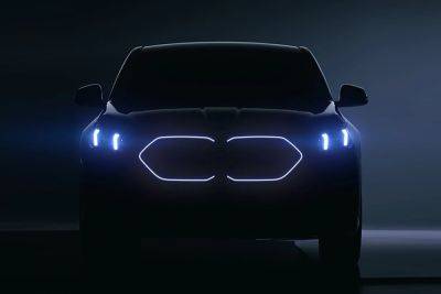 Кроссовер BMW X2 следующего поколения засветил фирменные «ноздри» - kolesa.ru - Париж