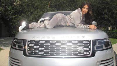 Ким Кардашьян - Range Rover Ким Кардашьян выставили на продажу в ужасном состоянии: фото - auto.24tv.ua - Сша - штат Флорида
