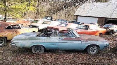 Mopar, Dodge и Plymouth: в США обнаружили кладбище классических маслкаров (видео) - autocentre.ua - Сша - county Dodge - Pontiac - county Plymouth