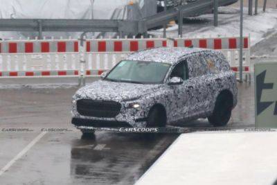 Прототип нового флагманского кроссовера Audi Q9 выехал на тесты (фото) - autocentre.ua - Mercedes-Benz