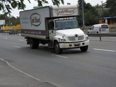 В Украине работает нетипичный грузовик марки Hino - autocentre.ua - Украина - Сша
