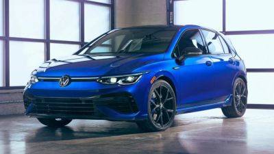 Volkswagen отчитался о продажах 2023 года - autocentre.ua