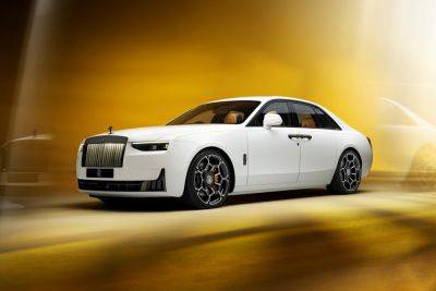 Royce Ghost - Rolls-Royce Spectre - Rolls-Royce Ghost - Обновлённый Rolls-Royce Ghost: хитрый прищур и ещё больше вариантов кастомизации - kolesa.ru