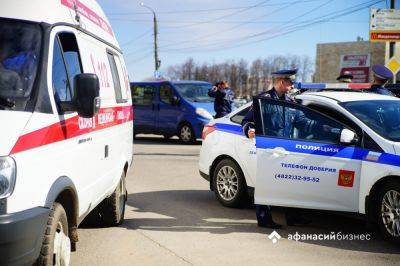 Опубликовано видео ДТП с самокатом и грузовиком в Бежецке Тверской области - afanasy.biz - Тверская обл.