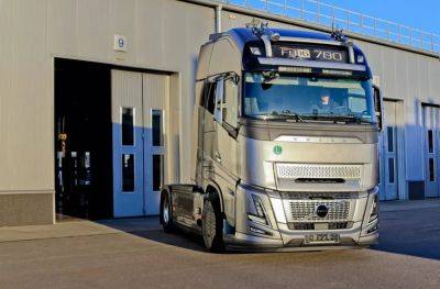 В Україну поставлено 780-сильний тягач Volvo FH16 Aero - autocentre.ua