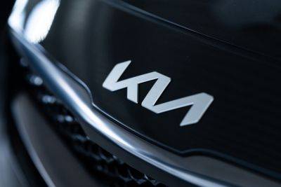 Автопроизводитель Kia впервые обогнал по капитализации материнскую компанию Hyundai - minfin.com.ua - Украина - Южная Корея - Сеул