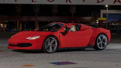 Ferrari 296 GTS собрали из LEGO - autocentre.ua - state Florida
