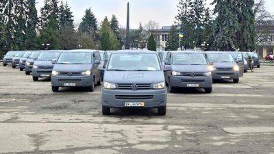 За март почти сотня Volkswagen Transporter поступила с Волыни в войска - auto.24tv.ua - Украина - Владимир - Волынская обл.