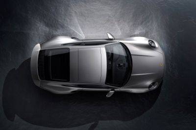 Porsche официально анонсировала гибридный 911 и линейку эксклюзивных спорткаров - kolesa.ru - Англия - Хорватия