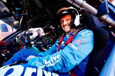 Гюнтер Штайнер - Штайнера покатали на гоночном Ford Mustang в Аделаиде - f1news.ru