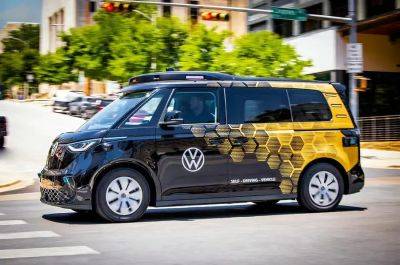 Джеймс Фарли - Volkswagen анонсировал «марафон» по разработке автономных шаттлов - autocentre.ua - штат Техас