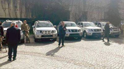 Зенитчикам усилили мобильность огневых групп пикапами Nissan Navara - auto.24tv.ua - Украина - Черниговская обл.