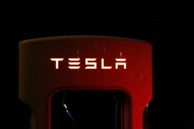 Илон Маск - Tesla потратила на рекламу в X Илона Маска уже $200 тысяч - minfin.com.ua - Украина
