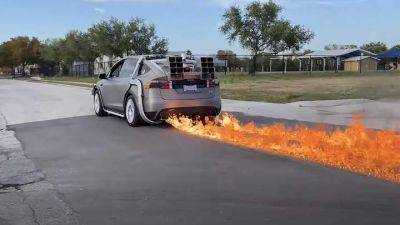 Tesla Model X превратили в DeLorean из фильма "Назад в будущее" - auto.24tv.ua - штат Флорида