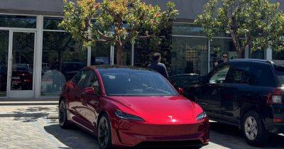 Новый сверхмощный электромобиль Tesla показали незадолго до презентации (фото, видео) - focus.ua - Украина - штат Калифорния