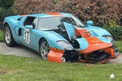 Власник рідкісного Ford GT дізнався, що його авто було в ДТП після того, як сам потрапив у аварію - news.infocar.ua