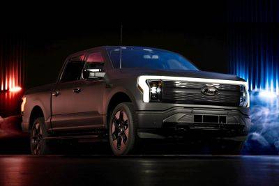 Ford откладывает запуски новых электромобилей и возвращается к гибридам - kolesa.ru - Китай - Сша - штат Теннесси