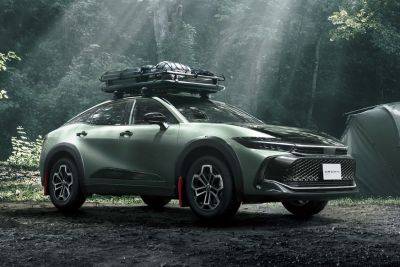 Седан Toyota Crown обрёл «внедорожную» версию Landscape: не только декор - kolesa.ru - Япония