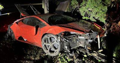 Хотел впечатлить друга: 13-летний подросток угнал и разбил суперкар Lamborghini (фото) - focus.ua - Украина - Канада - Италия