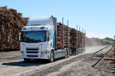 Scania показала в работе бесшумный 70-тонный лесовоз (видео) - autocentre.ua - Швеция