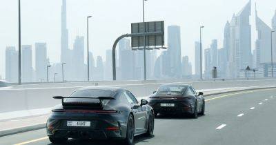 Большие изменения: первый электрифицированный Porsche 911 показали до презентации (фото, видео) - focus.ua - Украина