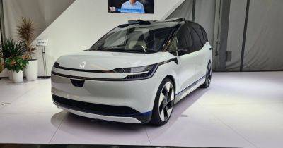Ford Transit - Выпустят 1000 авто: в Китае пассажиров будут возить инновационные беспилотные такси (видео) - focus.ua - Украина - Китай - Польша - Ухань