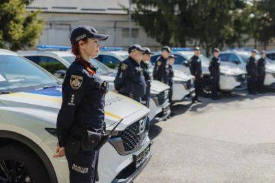 Полиция Украины получила от Франции 13 новых кроссоверов Mazda (фото) - autocentre.ua - Киев - Украина - Франция - Днепропетровская обл. - Сумская обл.