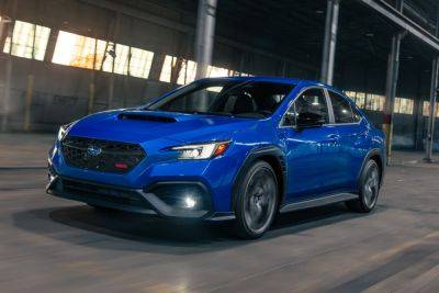 Subaru подготовила спорт-седан WRX tS: декор, виртуальная приборка, но стандартная техника - kolesa.ru - Сша