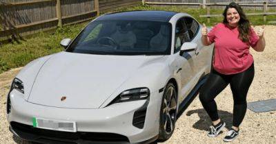 Ford Fiesta - Девушка выиграла Porsche стоимостью 5 миллионов, но не может сесть за руль (фото) - focus.ua - Украина - Англия
