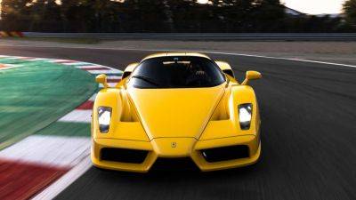 Ferrari Enzo - Pirelli выпустила новые шины для суперкара Ferrari, который больше не продается - autocentre.ua - Италия - Париж
