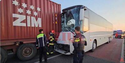 В Румынии автобус с украинцами попал в ДТП: есть пострадавшие (видео) - autocentre.ua - Украина - Румыния