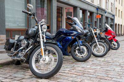 Спрос на мотоциклы с пробегом вырос вдвое в преддверии лета, а на новые мотоциклы – в 2,6 раза - kolesa.ru - Россия