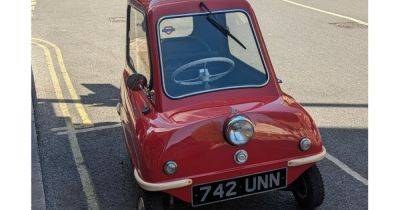Миниатюрный эксклюзив за $140 000: самое маленькое авто в истории заметили на дорогах (фото) - focus.ua - Украина - Англия - Остров Мэн