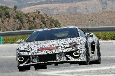 Спадкоємця Lamborghini Huracan помітили на тестах - autocentre.ua