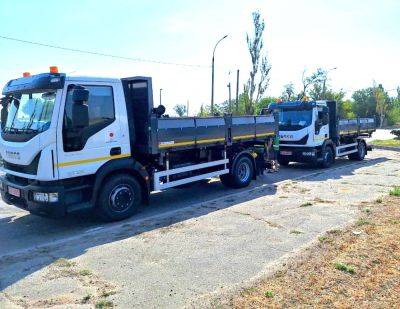 Комунальники Херсона отримали нові вантажівки від японських партнерів - autocentre.ua - місто Херсон