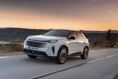 Стали відомі ціни на Новий PEUGEOT 3008 в Україні - autocentre.ua