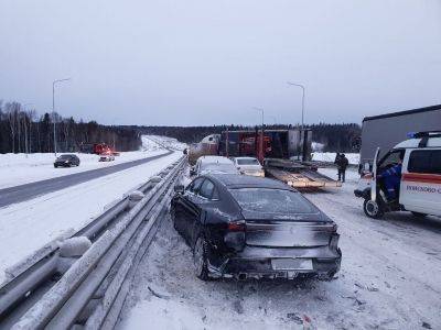 Движение по автотрассе, где сегодня произошло массовое ДТП, восстановлено - iskra-kungur.ru - Россия - Пермь - округ Кунгурский - Кострома