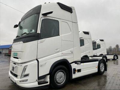 В Україні з'явився інноваційний тягач Volvo FH Aero I-Save - autocentre.ua